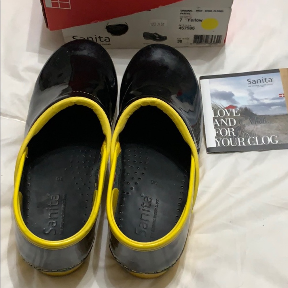 Sanita Danish Clogs